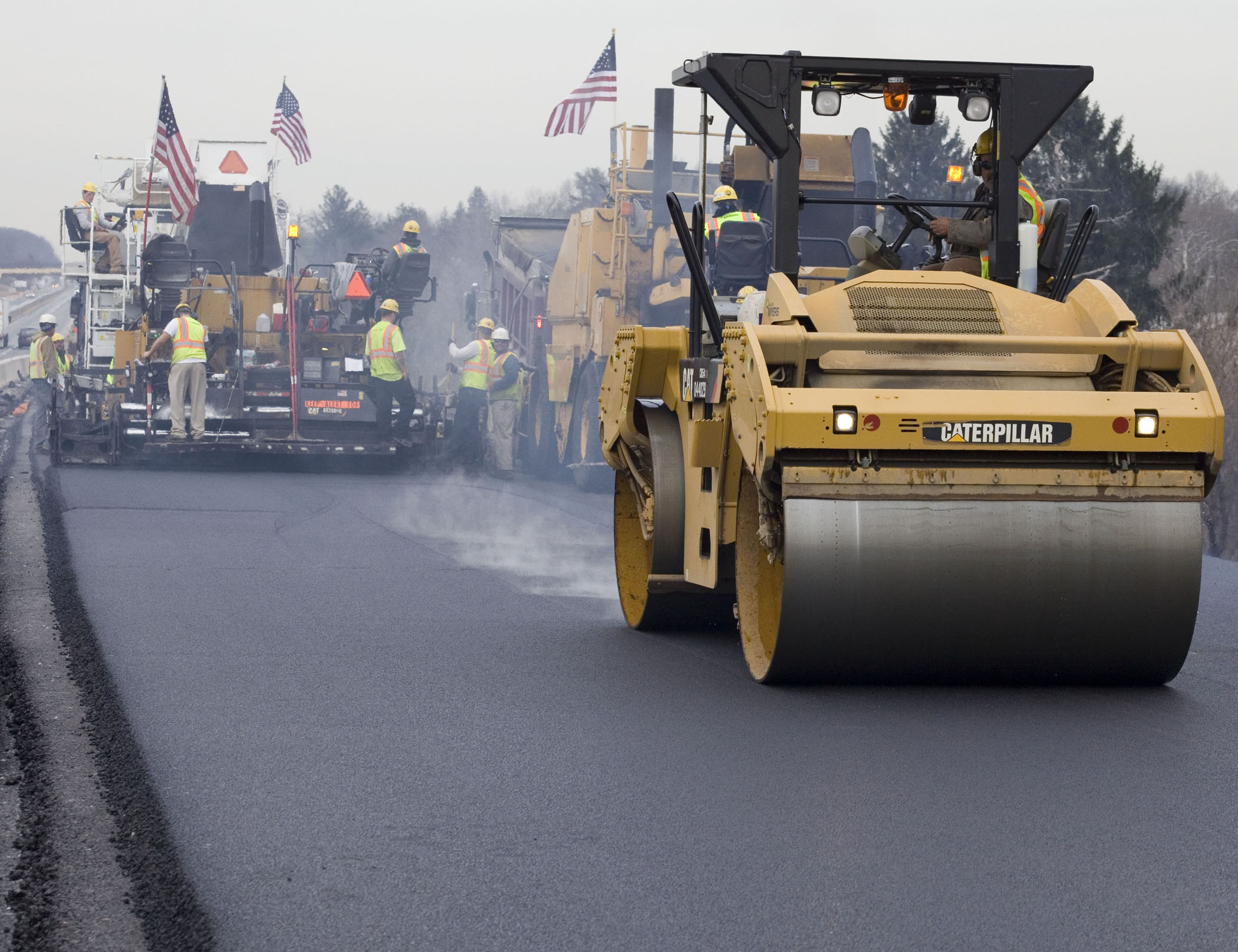 Allen Myers uses fleetwatcher to manage paving operations